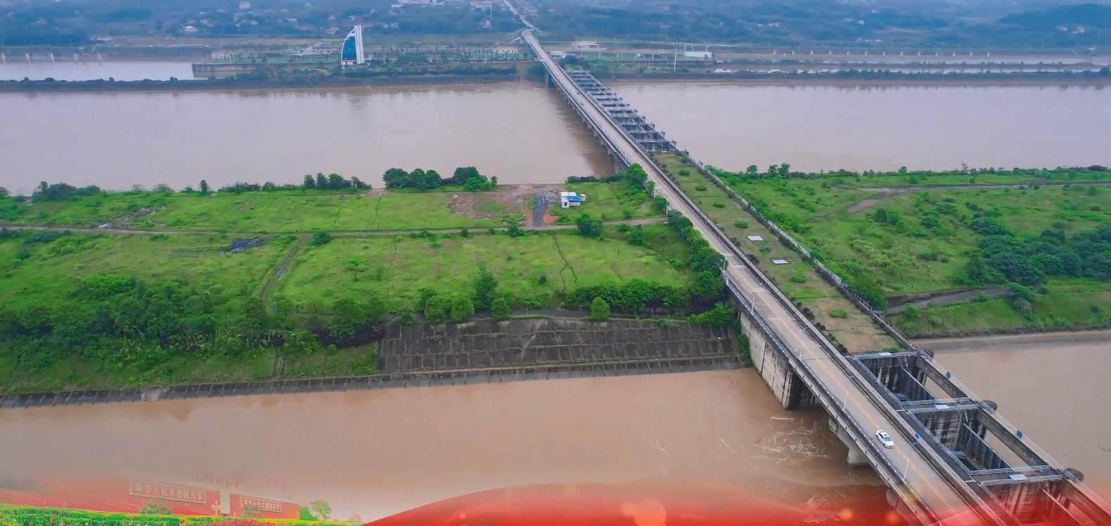 多措并舉強綜治，千方百計維穩定